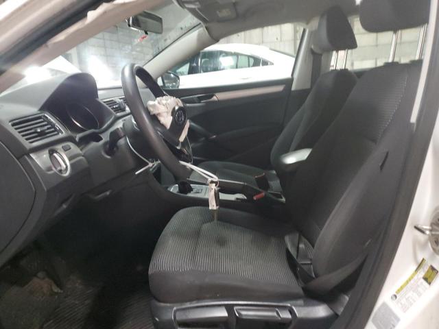 Photo 7 from auction – 2016 VOLKSWAGEN PASSAT S with VIN 1VWAT7A30GC008330