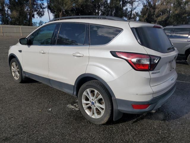 Photo 2 from auction – 2017 FORD ESCAPE SE with VIN 1FMCU0GDXHUC03973
