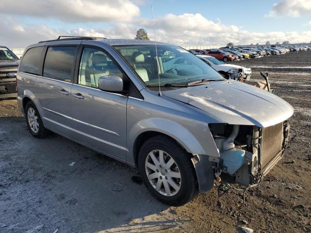 Photo 4 from auction – 2013 CHRYSLER TOWN & COU with VIN 2C4RC1BG8DR741734