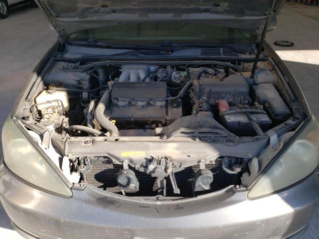 Photo 11 from auction – 2003 TOYOTA CAMRY LE with VIN 4T1BF32K43U547742