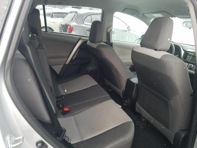 Photo 11 from auction – 2013 TOYOTA RAV4 LE with VIN 2T3BFREV0DW049703