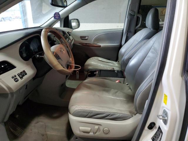 Photo 7 from auction – 2011 TOYOTA SIENNA XLE with VIN 5TDDK3DC1BS003281