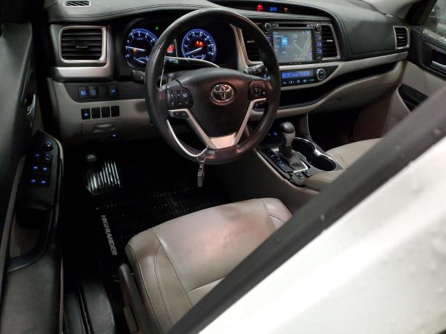 Photo 8 from auction – 2017 TOYOTA HIGHLANDER with VIN 5TDJZRFH4HS480645
