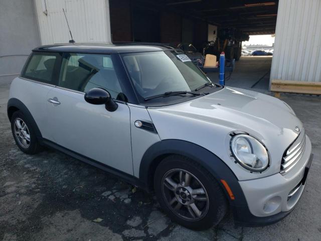 Photo 4 from auction – 2013 MINI COOPER with VIN WMWSU3C50DT688654