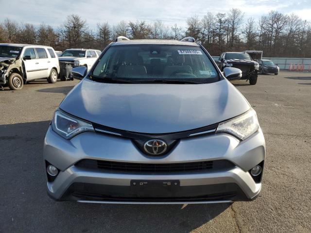 Photo 5 from auction – 2018 TOYOTA RAV4 ADVEN with VIN JTMRFREV3JJ220162