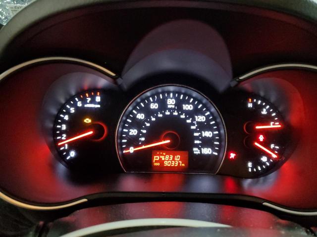 Photo 9 from auction – 2015 KIA SORENTO LX with VIN 5XYKTCA68FG652260