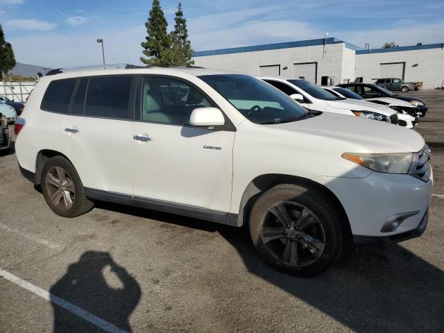 Photo 4 from auction – 2013 TOYOTA HIGHLANDER with VIN 5TDYK3EH2DS127056