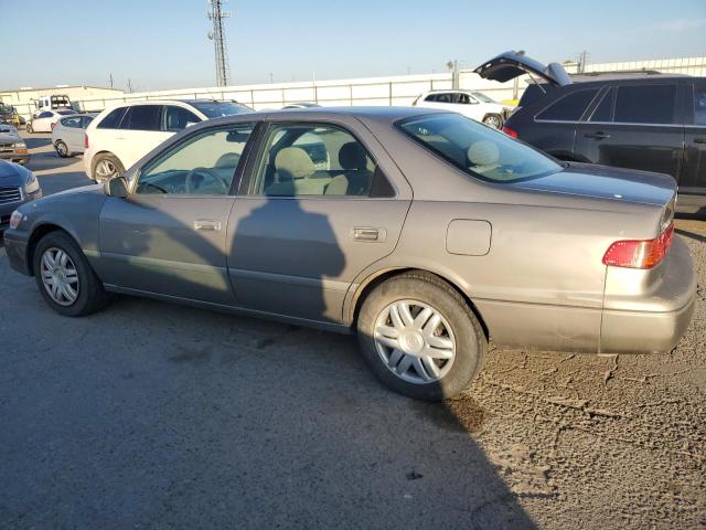 Photo 2 from auction – 2001 TOYOTA CAMRY CE with VIN 4T1BG22K01U078895