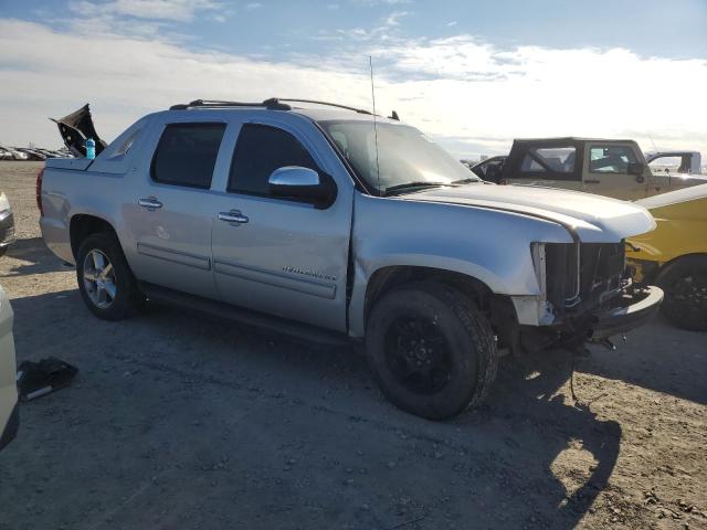 Photo 4 from auction – 2012 CHEVROLET AVALANCHE with VIN 3GNTKFE71CG150951