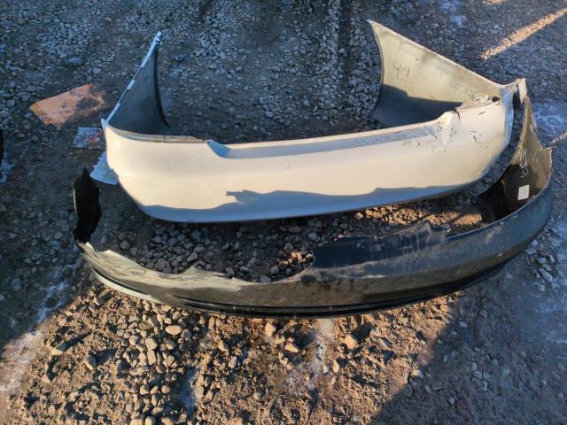 Photo 12 from auction – 2002 TOYOTA CAMRY LE with VIN 4T1BF32K82U026621