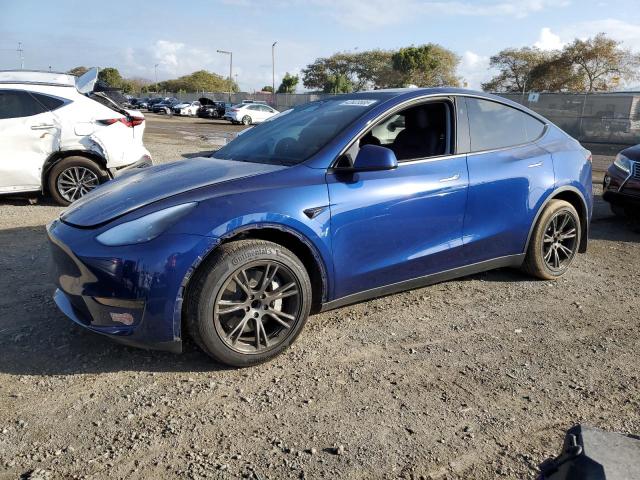 TESLA MODEL Y 2024 with VIN 7SAYGDED4RF117874 - Photo from auction