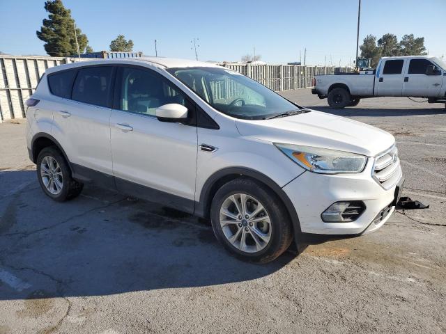 Photo 4 from auction – 2017 FORD ESCAPE SE with VIN 1FMCU0GDXHUB52491