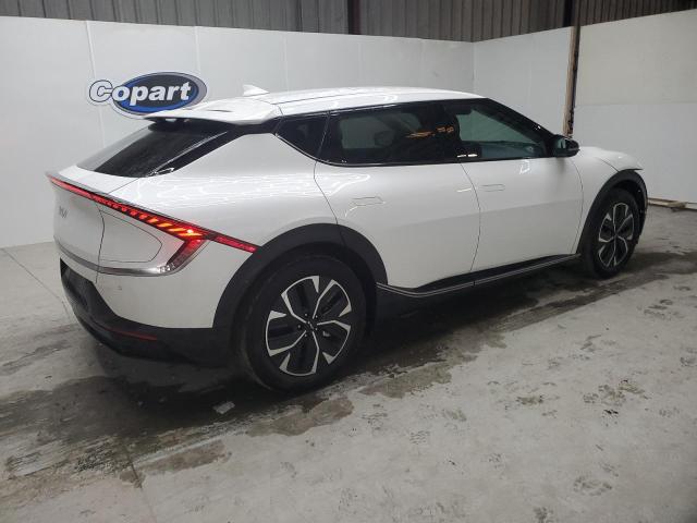 Photo 3 from auction – 2024 KIA EV6 LIGHT with VIN KNDC34LA4R5188134