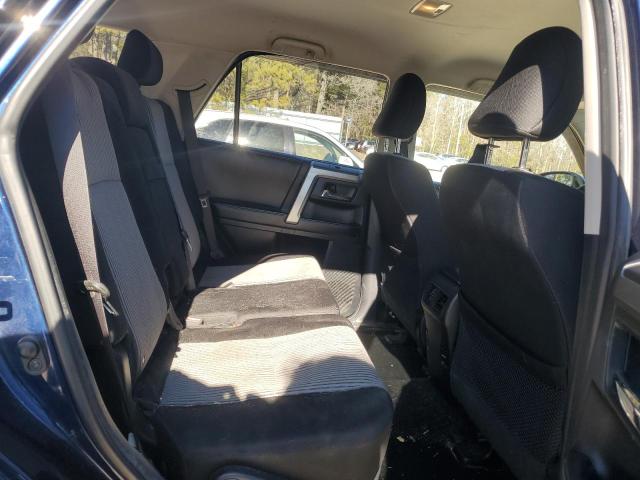 Photo 11 from auction – 2015 TOYOTA 4RUNNER SR with VIN JTEBU5JR8F5247684