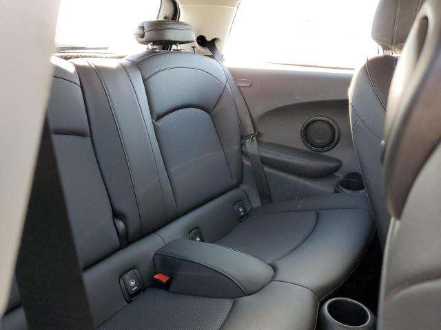 Photo 10 from auction – 2023 MINI COOPER SE with VIN WMW13DJ0XP2S71208