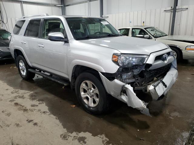 Photo 4 from auction – 2018 TOYOTA 4RUNNER SR with VIN JTEBU5JR5J5533999