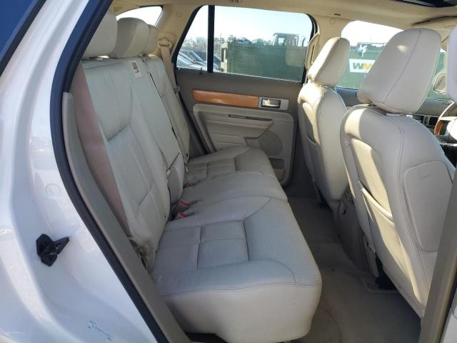 Photo 11 from auction – 2007 LINCOLN MKX with VIN 2LMDU88C97BJ19936