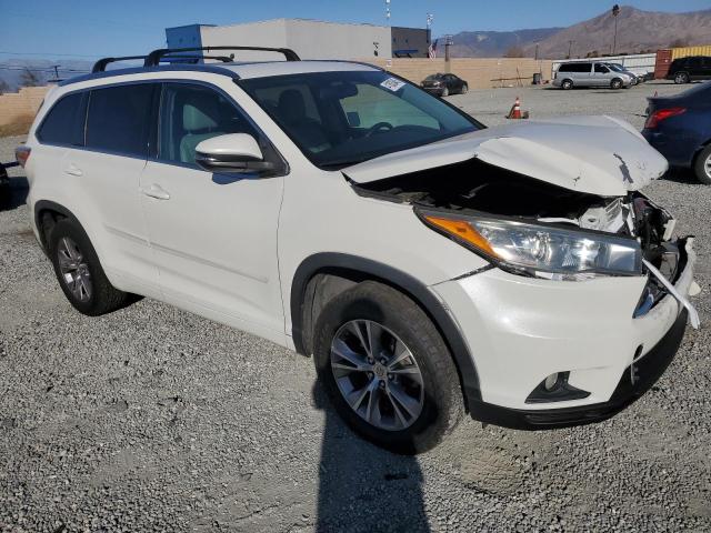 Photo 4 from auction – 2015 TOYOTA HIGHLANDER with VIN 5TDKKRFH0FS112176
