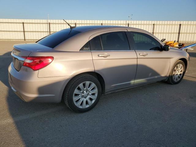 Photo 3 from auction – 2014 CHRYSLER 200 LX with VIN 1C3CCBABXEN231261