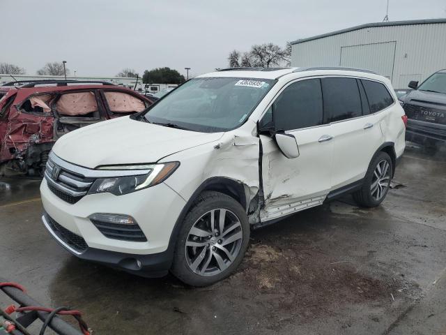 HONDA PILOT ELIT 2017 with VIN 5FNYF6H08HB008269 - Photo from auction