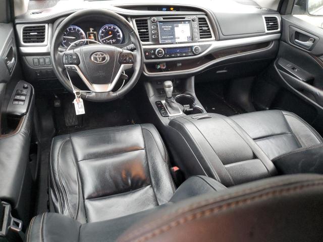 Photo 8 from auction – 2015 TOYOTA HIGHLANDER with VIN 5TDJKRFH1FS110528