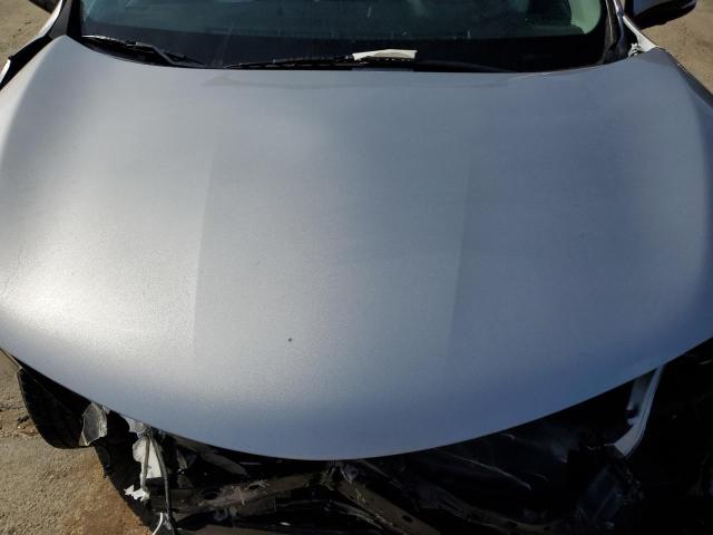 Photo 11 from auction – 2016 TOYOTA RAV4 LIMIT with VIN 2T3YFREV1GW238472