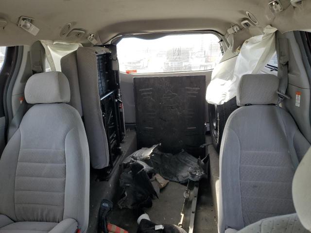 Photo 10 from auction – 2018 TOYOTA SIENNA LE with VIN 5TDKZ3DC4JS911452