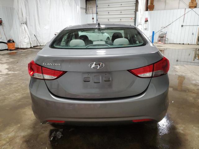 Photo 6 from auction – 2012 HYUNDAI ELANTRA LI with VIN 5NPDH4AE1CH074367