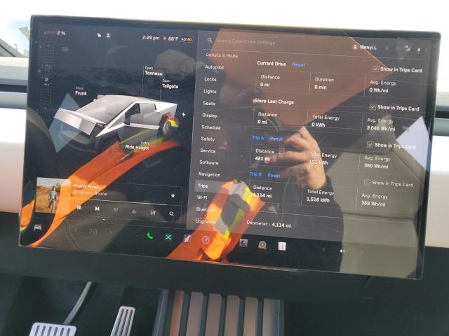 Photo 9 from auction – 2024 TESLA CYBERTRUCK with VIN 7G2CEHED1RA021263