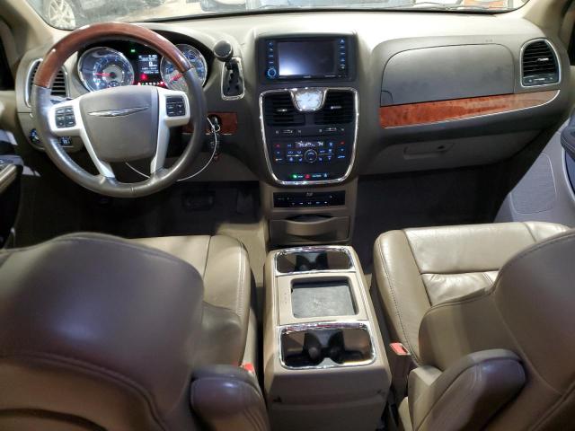 Photo 8 from auction – 2016 CHRYSLER TOWN & COU with VIN 2C4RC1GG7GR135385