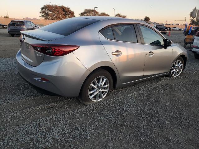 Photo 3 from auction – 2014 MAZDA 3 TOURING with VIN JM1BM1V72E1114561