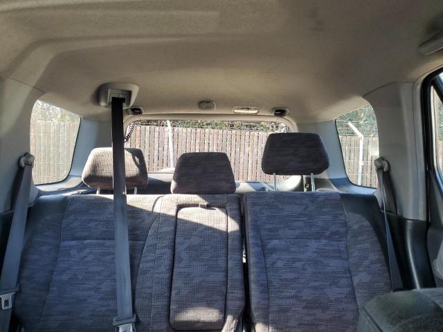 Photo 10 from auction – 2004 HONDA CR-V LX with VIN JHLRD68404C008290
