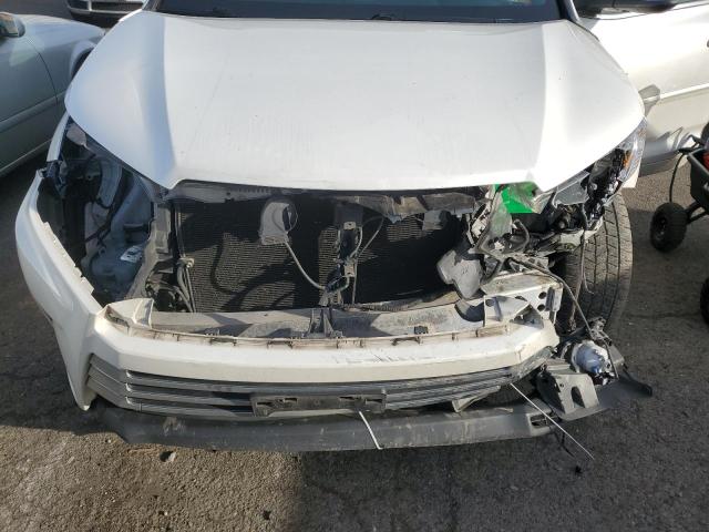 Photo 11 from auction – 2017 TOYOTA HIGHLANDER with VIN 5TDDZRFH1HS477473