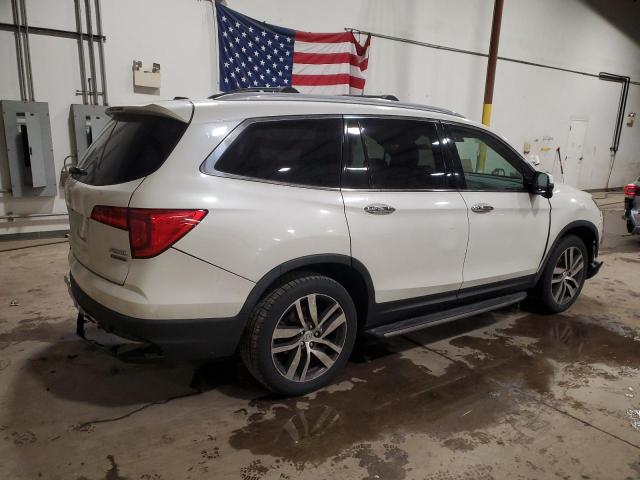 Photo 3 from auction – 2016 HONDA PILOT TOUR with VIN 5FNYF6H94GB115431