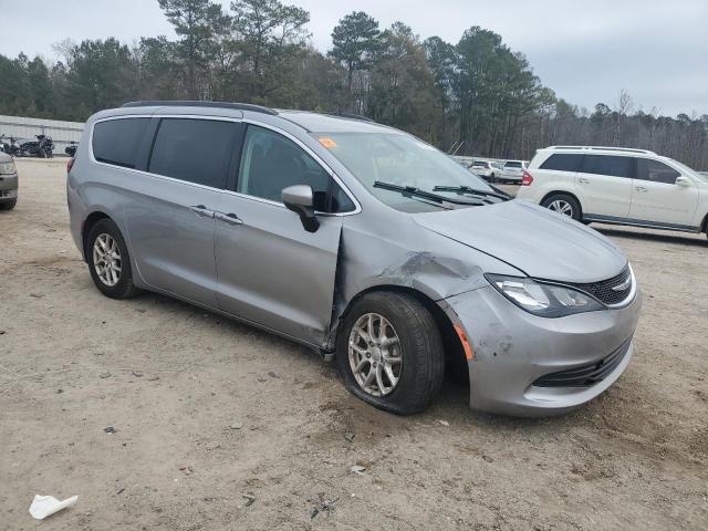 Photo 4 from auction – 2020 CHRYSLER VOYAGER LX with VIN 2C4RC1DG1LR145070
