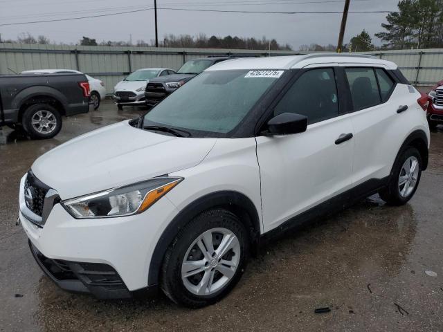 NISSAN KICKS S 2019 with VIN 3N1CP5CU0KL504142 - Photo from auction