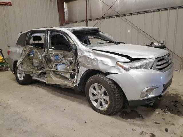 Photo 4 from auction – 2013 TOYOTA HIGHLANDER with VIN 5TDBK3EH5DS264045