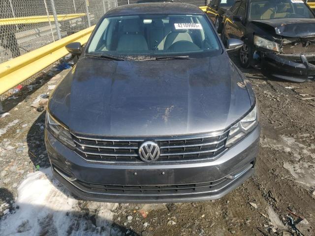 Photo 5 from auction – 2017 VOLKSWAGEN PASSAT S with VIN 1VWAT7A3XHC033558