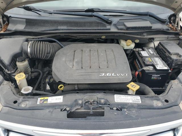 Photo 12 from auction – 2013 CHRYSLER TOWN & COU with VIN 2C4RC1CG3DR645850