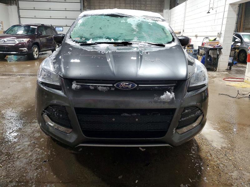 Photo 5 from auction – 2015 FORD ESCAPE SE with VIN 1FMCU9GX4FUB42700