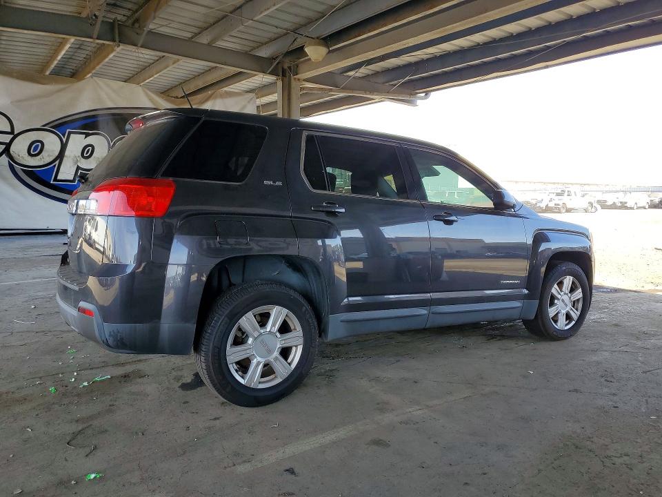 Photo 3 from auction – 2015 GMC TERRAIN with VIN 2GKALMEK4F6425576