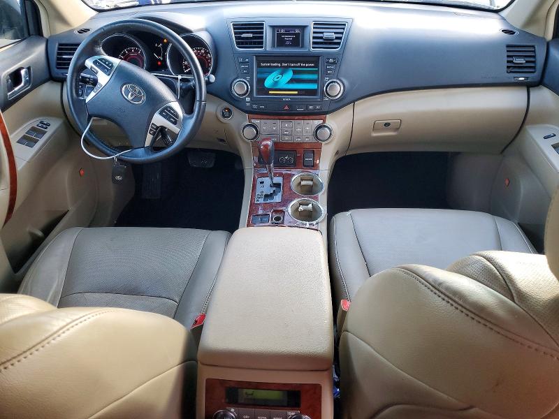 Photo 8 from auction – 2011 TOYOTA HIGHLANDER with VIN 5TDYK3EH5BS048588