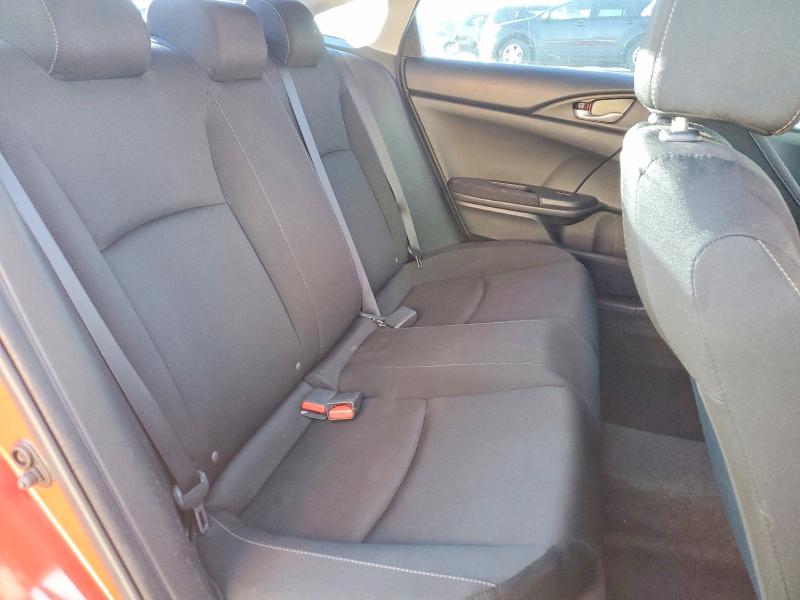 Photo 10 from auction – 2017 HONDA CIVIC LX with VIN 2HGFC2F55HH532417