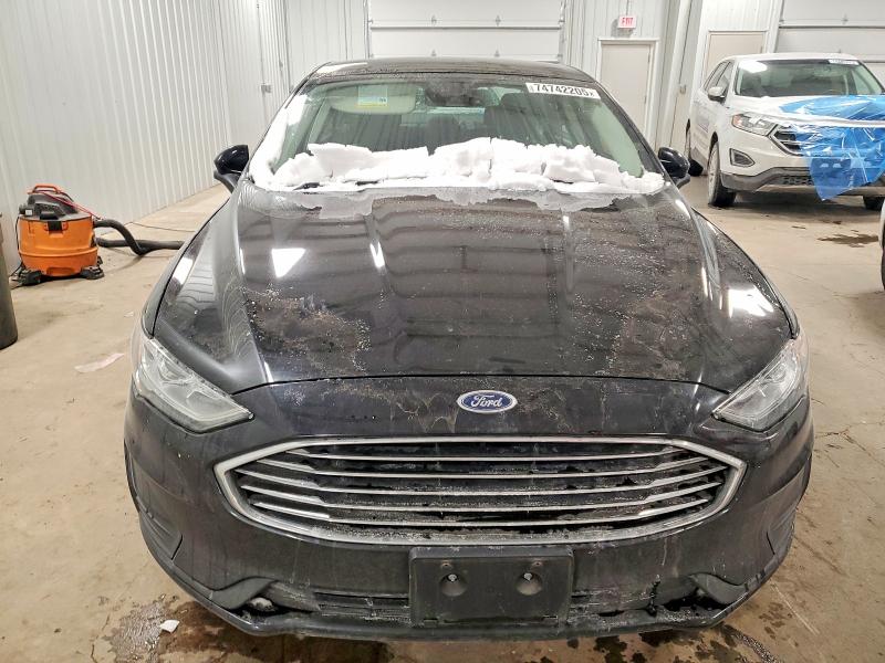 Photo 5 from auction – 2019 FORD FUSION with VIN 3FA6P0HD4KR218920