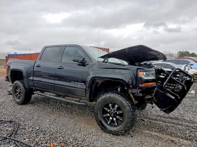 Photo 4 from auction – 2018 CHEVROLET SILVERADO with VIN 3GCUKREC9JG100856