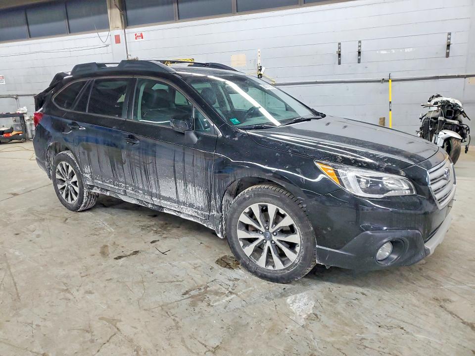 Photo 4 from auction – 2016 SUBARU OUTBACK with VIN 4S4BSBNCXG3219229