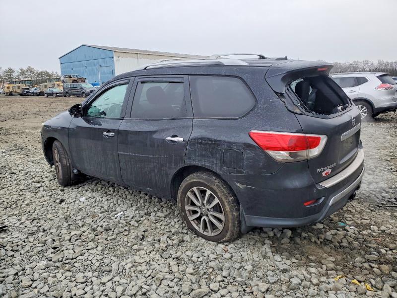 Photo 2 from auction – 2015 NISSAN PATHFINDER with VIN 5N1AR2MM1FC642118