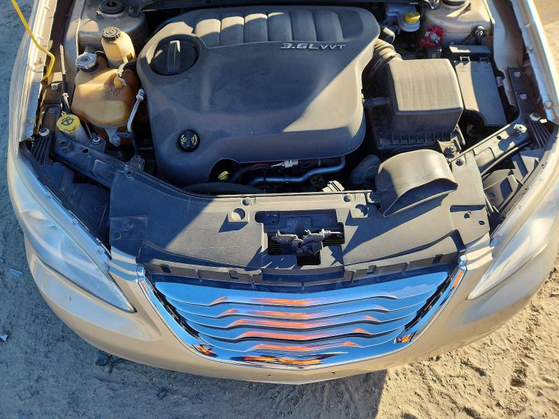 Photo 11 from auction – 2013 CHRYSLER 200 with VIN 1C3CCBCG5DN754758