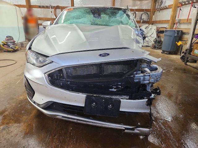 Photo 5 from auction – 2019 FORD FUSION SE with VIN 3FA6P0LU6KR264109