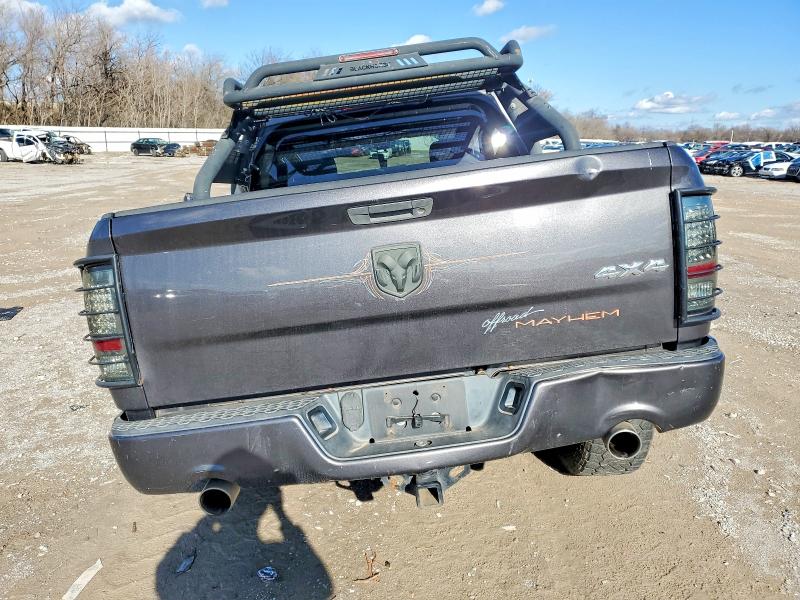 Photo 6 from auction – 2014 RAM 1500 ST with VIN 1C6RR7KT7ES225709